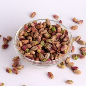 Pistachios with shell and without shell